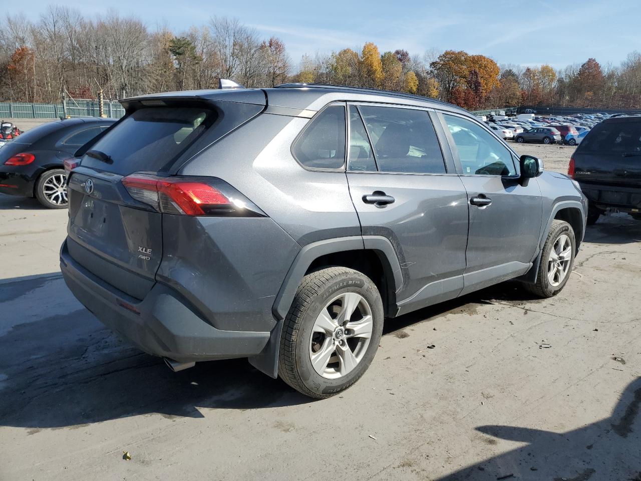 Lot #3030736100 2021 TOYOTA RAV4 XLE