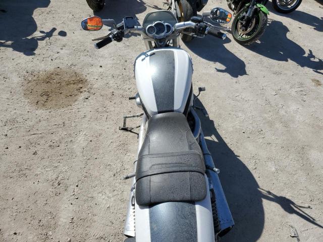 2011 HARLEY-DAVIDSON VRSCF - 1HD1HPH1XBC803143