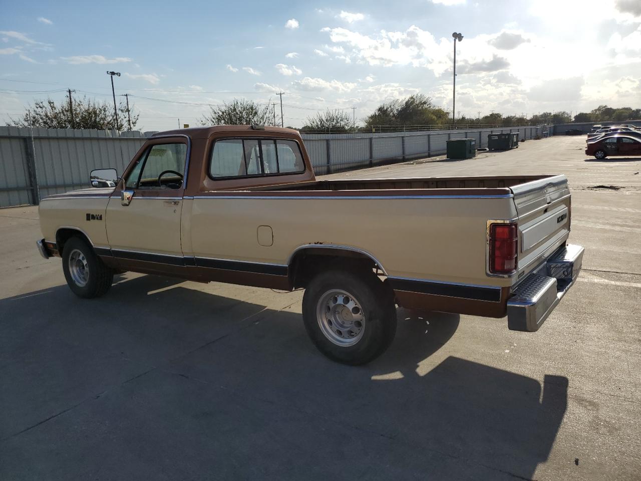 Lot #2986827300 1988 DODGE D-SERIES D