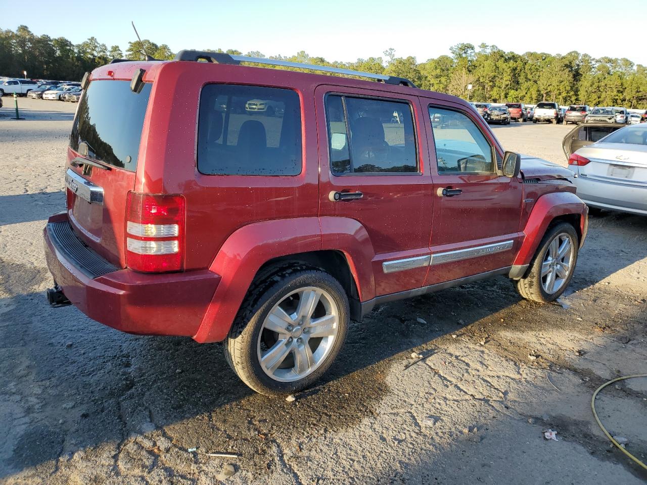 Lot #2935937829 2012 JEEP LIBERTY JE