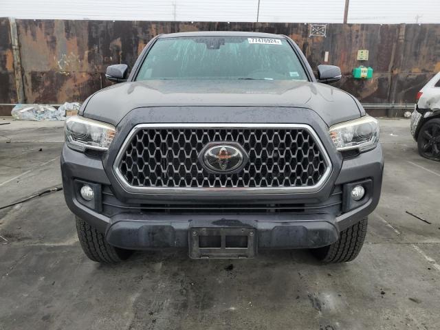 VIN 3TMCZ5AN4JM139203 2018 Toyota Tacoma, Double Cab no.5