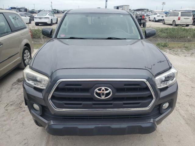 VIN 5TFAZ5CN2HX040324 2017 Toyota Tacoma, Double Cab no.5