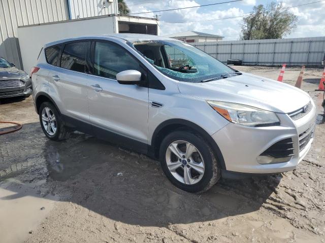 VIN 1FMCU0GX2EUC53594 2014 Ford Escape, SE no.4