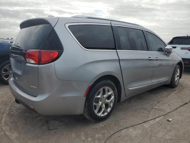 VIN 2C4RC1GG6HR527985 2017 Chrysler Pacifica, Limited no.3