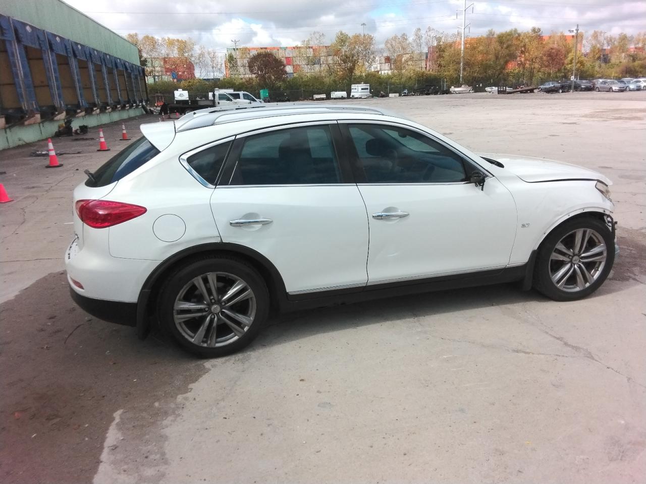 Lot #2918930586 2015 INFINITI QX50