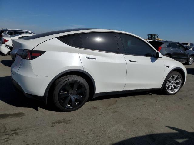 VIN 5YJYGDEE5MF153717 2021 Tesla MODEL Y no.3