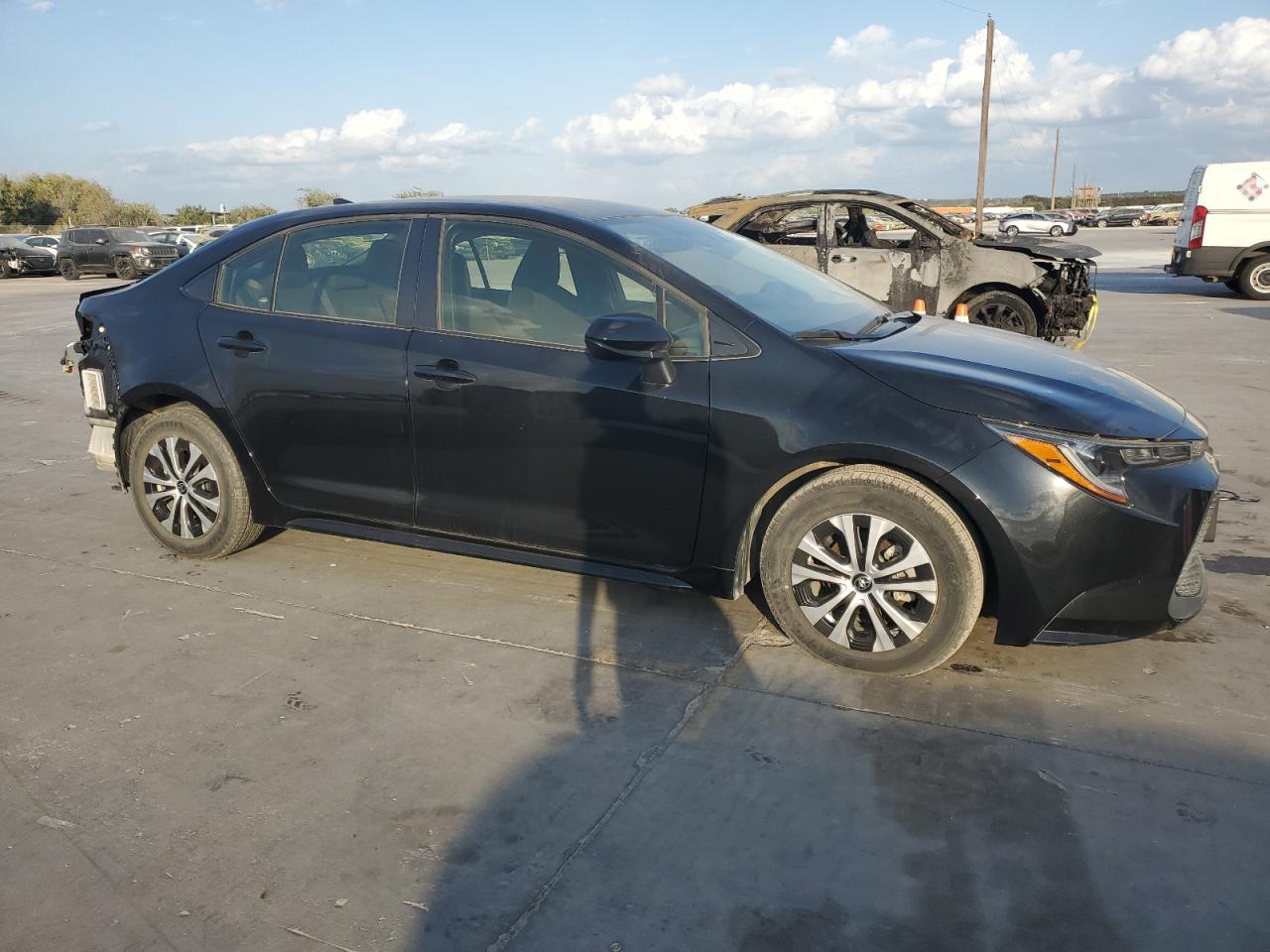 Lot #2962252985 2022 TOYOTA COROLLA LE