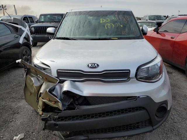 VIN KNDJN2A22J7593760 2018 KIA Soul no.5