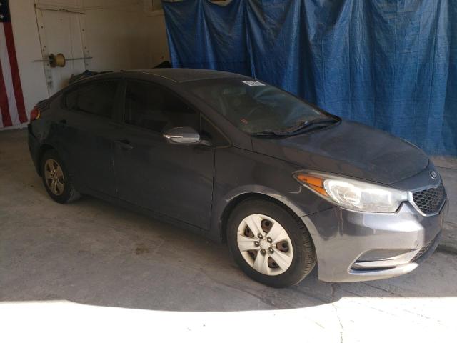 VIN KNAFX4A62F5393055 2015 KIA Forte, LX no.4