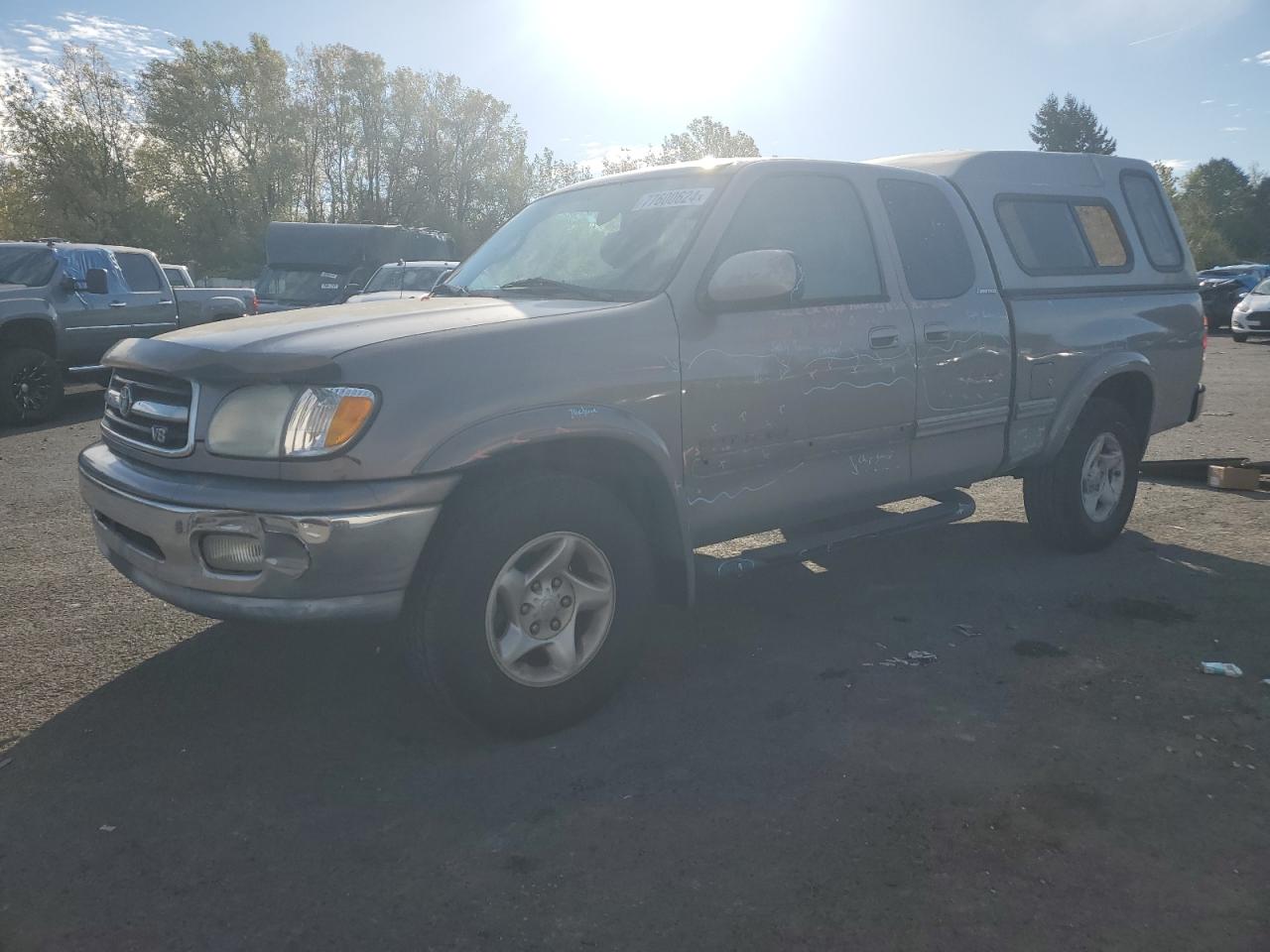 Lot #2936052146 2001 TOYOTA TUNDRA ACC