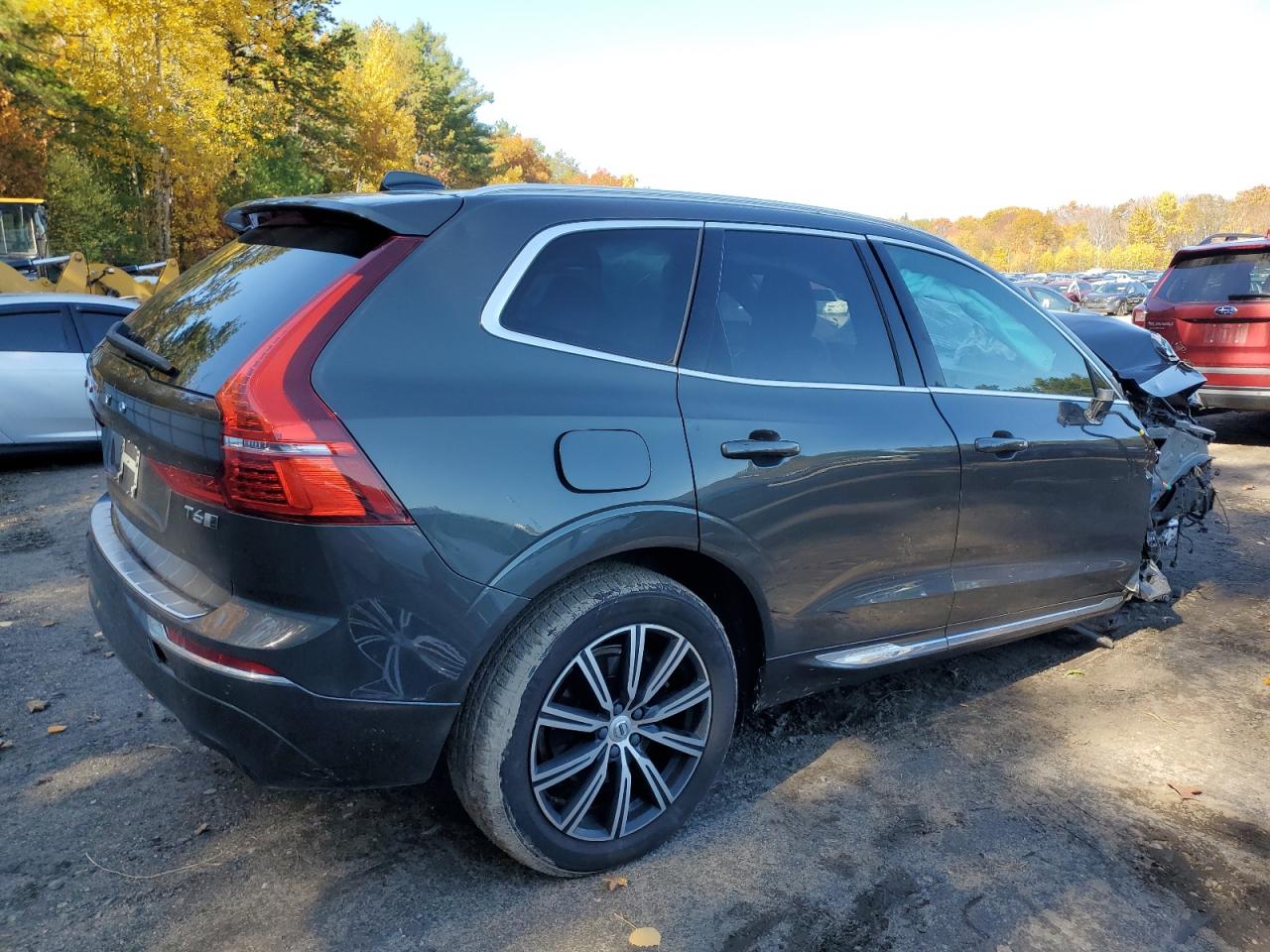 Lot #2976784794 2020 VOLVO XC60 T6 IN