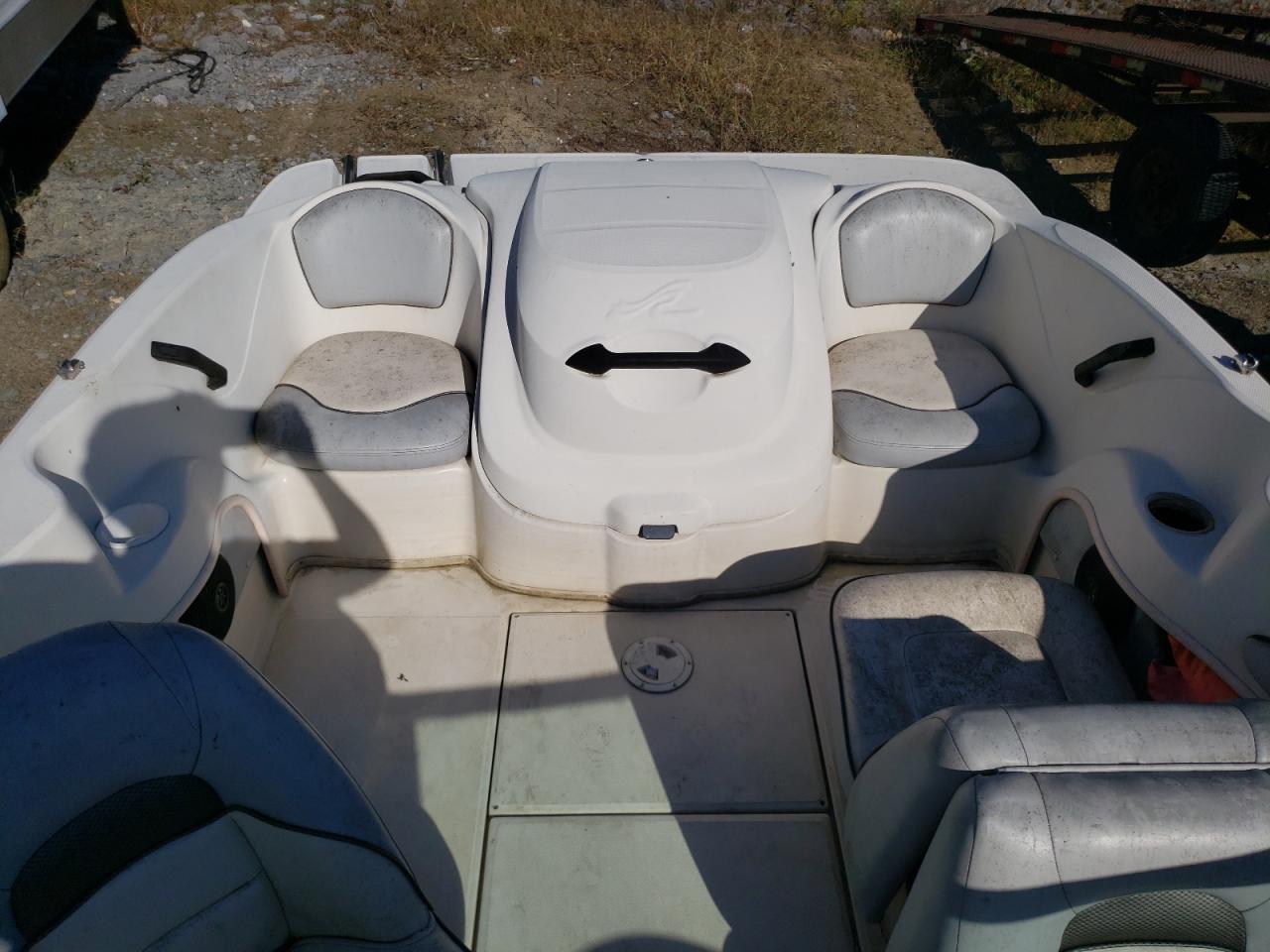 Lot #2923947918 2005 SEAR BOAT