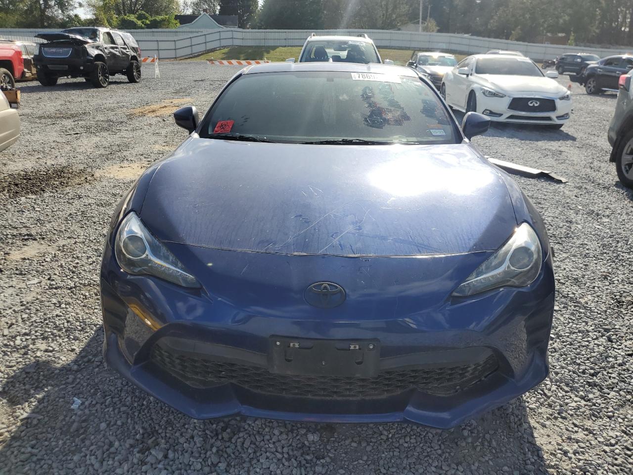 Lot #2952554161 2017 TOYOTA 86 BASE