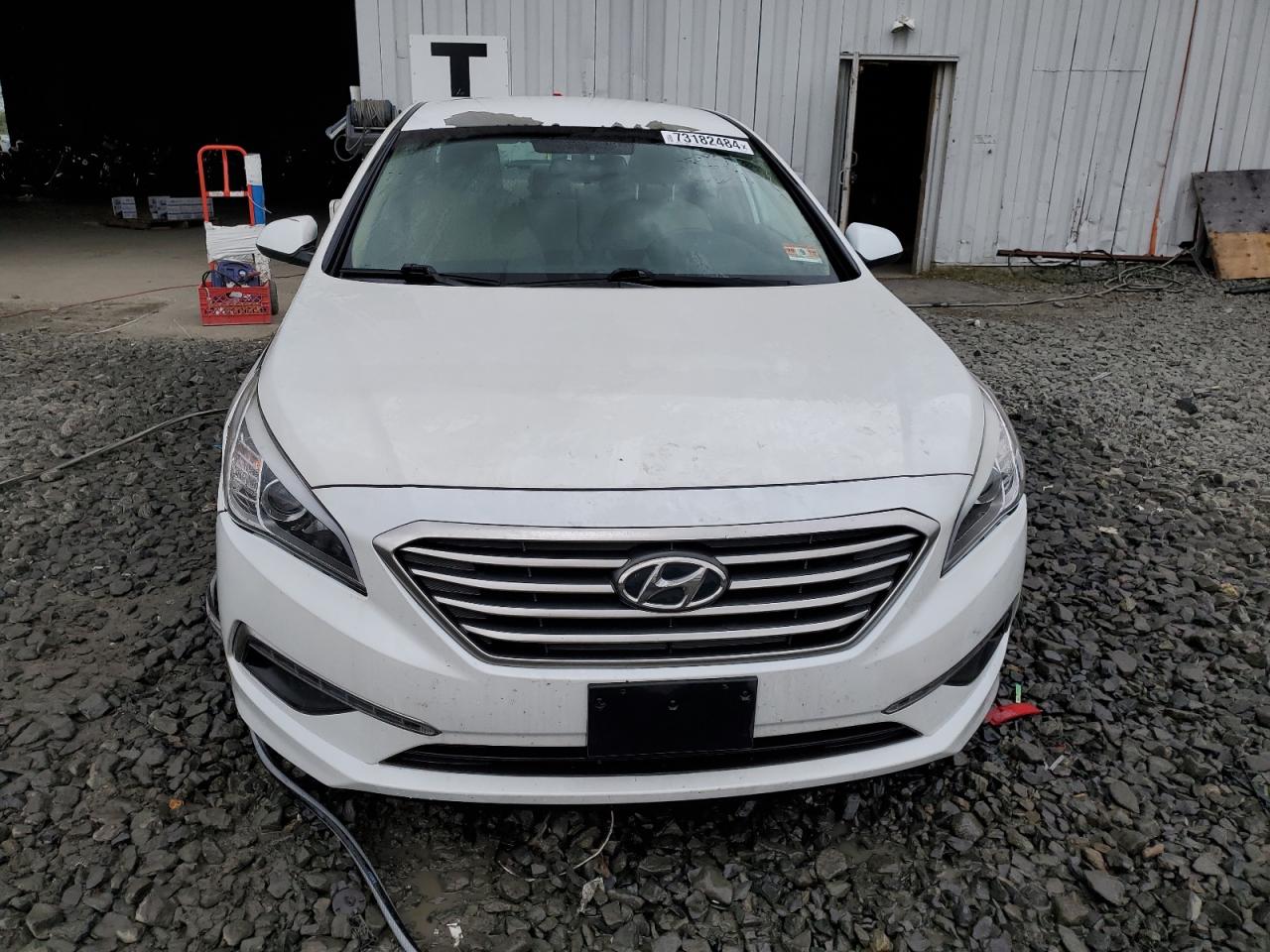 Lot #2872103195 2015 HYUNDAI SONATA SE