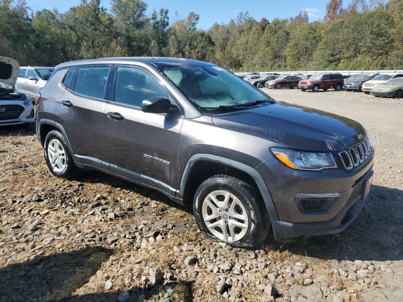 Lot #2954941176 2018 JEEP COMPASS SP