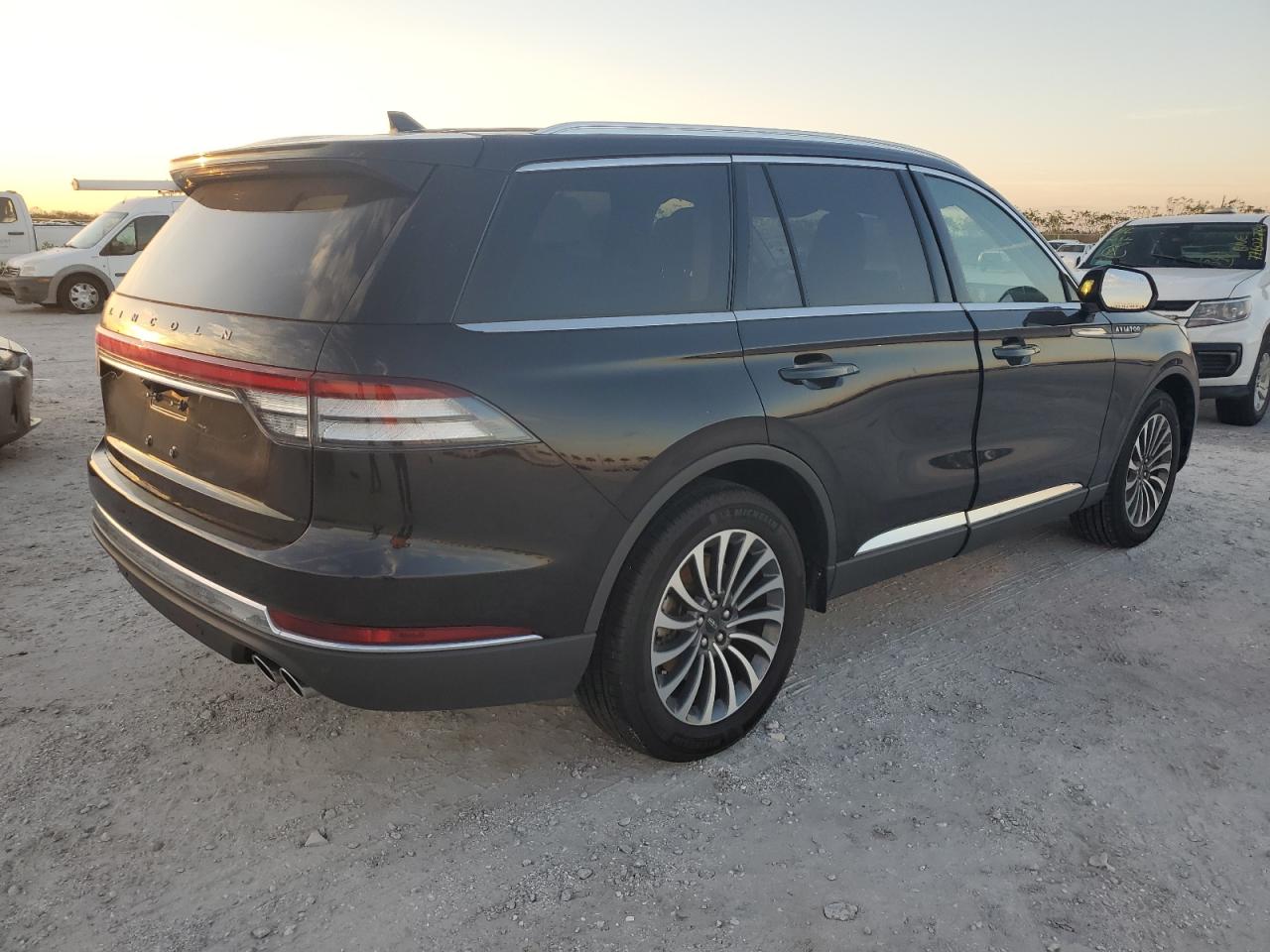 Lot #3016620744 2023 LINCOLN AVIATOR RE