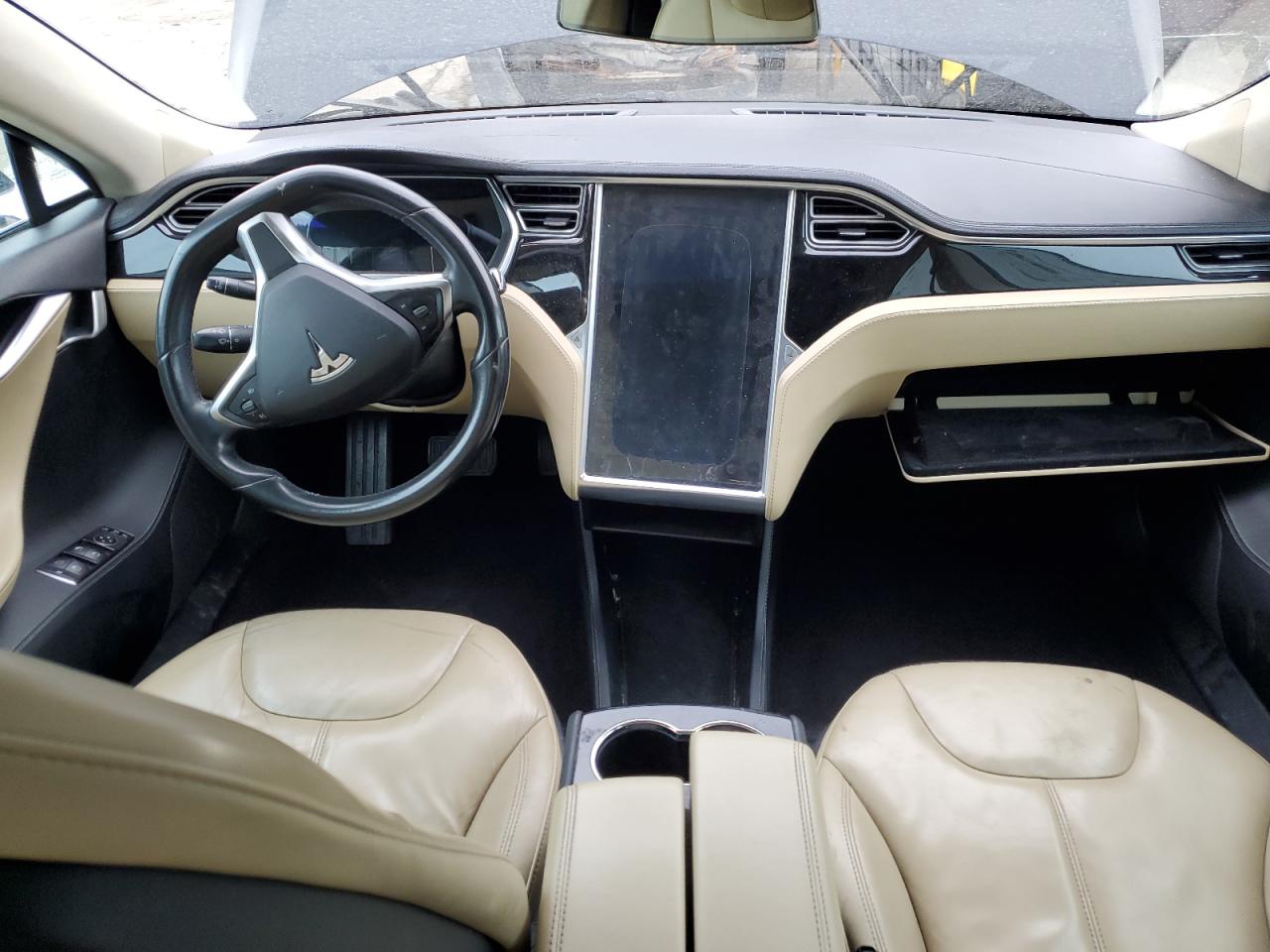 Lot #2955301554 2014 TESLA MODEL S