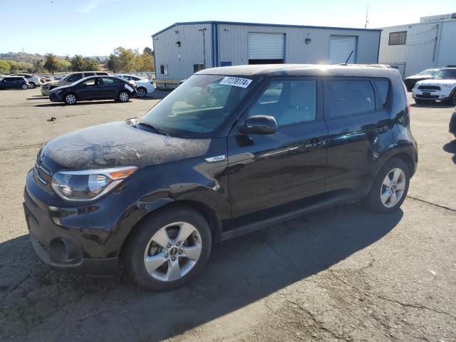 VIN KNDJN2A26J7560003 2018 KIA Soul no.1