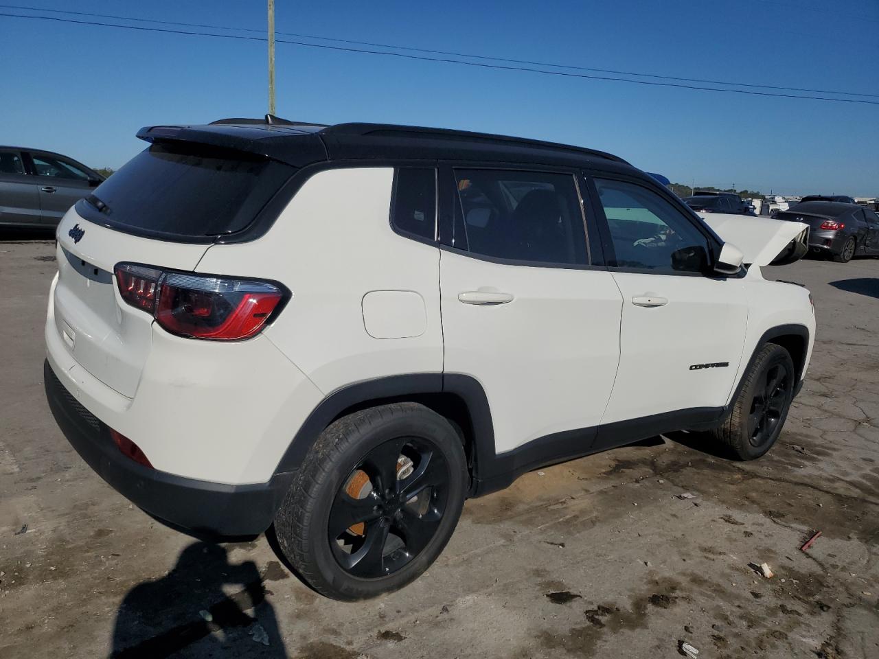 Lot #2972548967 2021 JEEP COMPASS LA