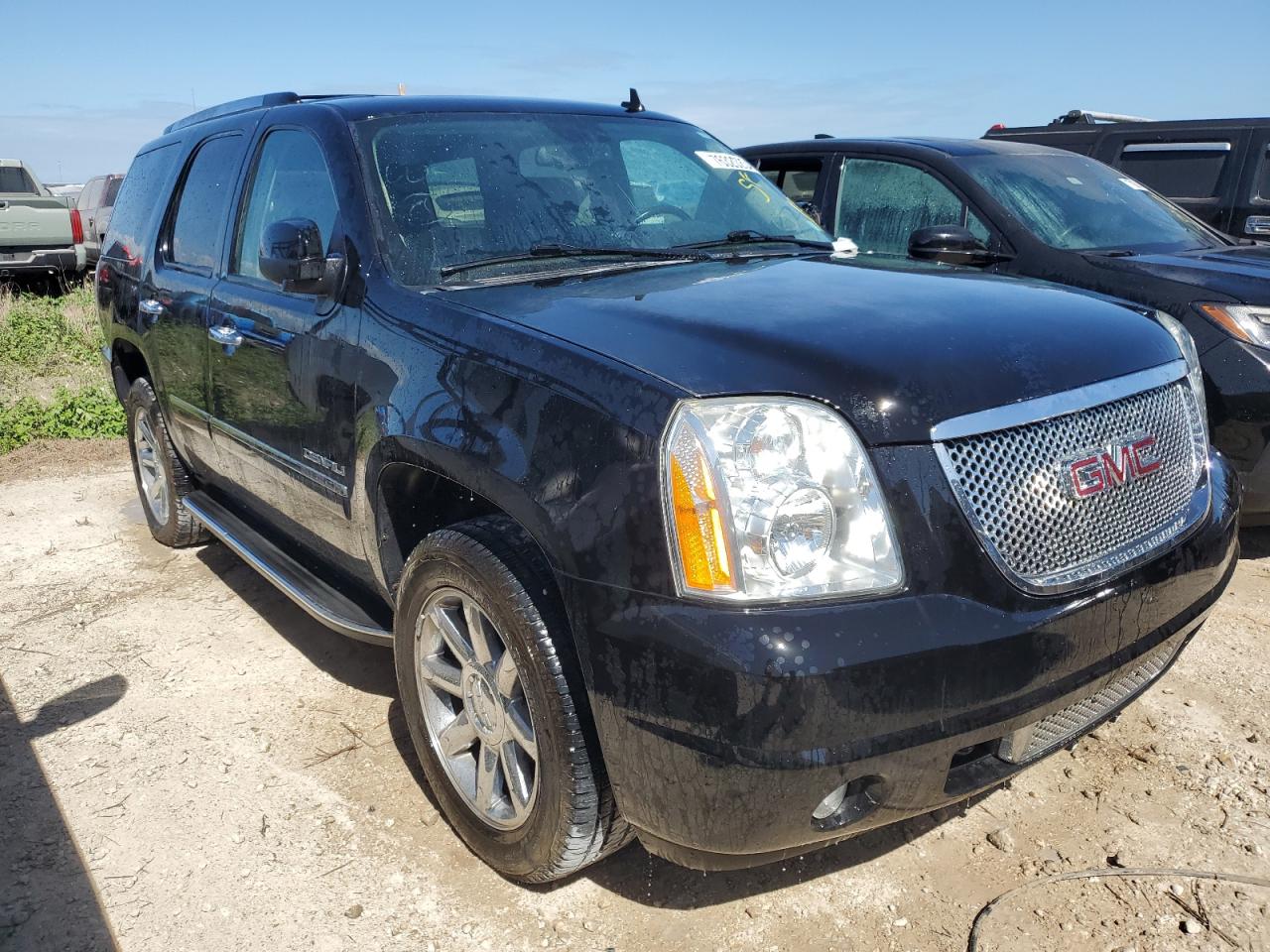 Lot #3026942216 2013 GMC YUKON DENA