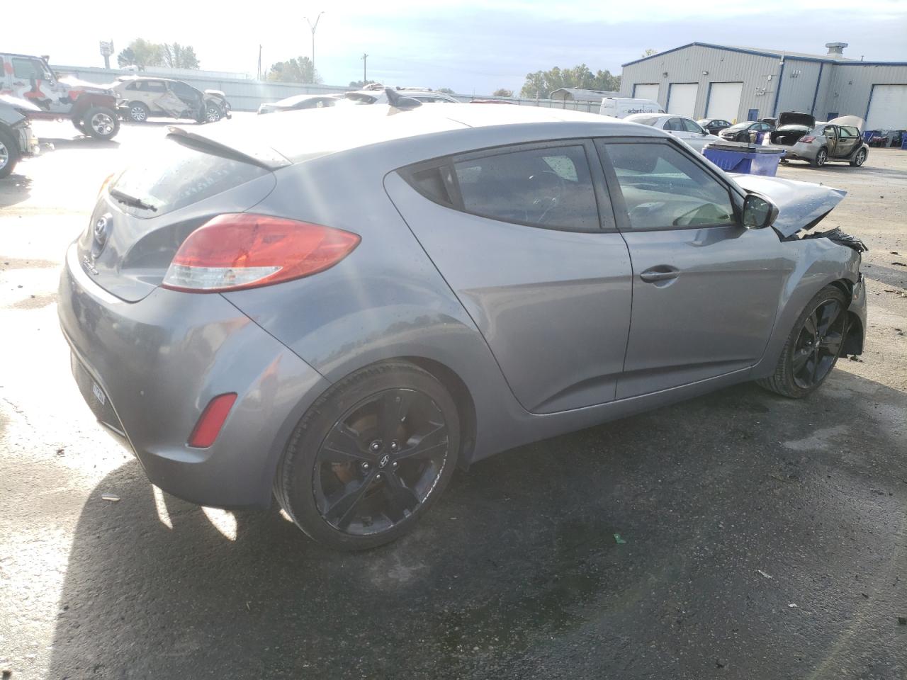 Lot #2935907756 2016 HYUNDAI VELOSTER