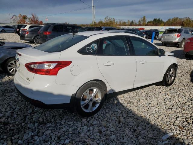 VIN 1FADP3F21EL306787 2014 Ford Focus, SE no.3