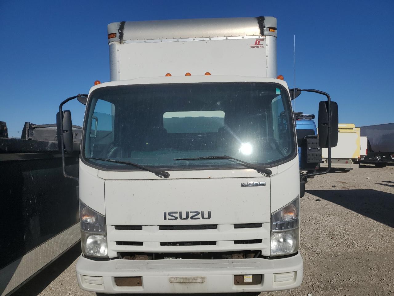 Lot #2971952047 2012 ISUZU NPR HD