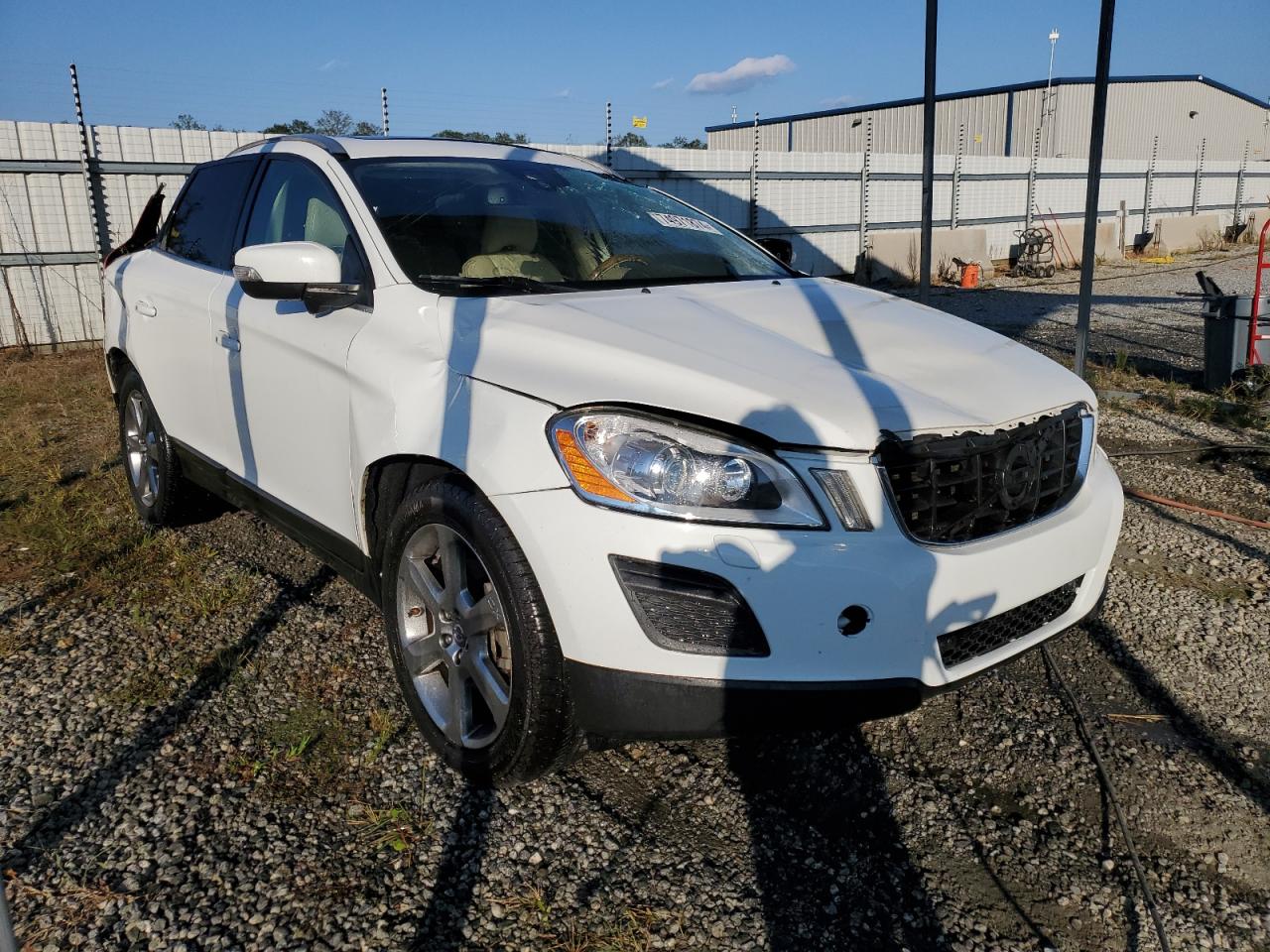 Lot #2970206263 2013 VOLVO XC60 3.2