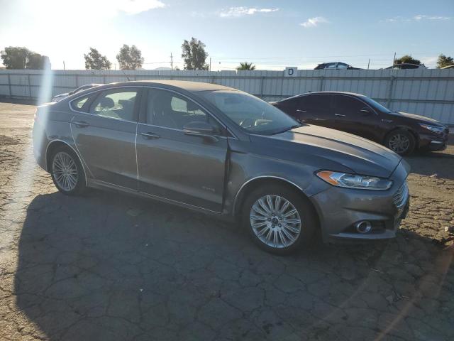 VIN 3FA6P0SU9ER357440 2014 Ford Fusion, Titanium Phev no.4