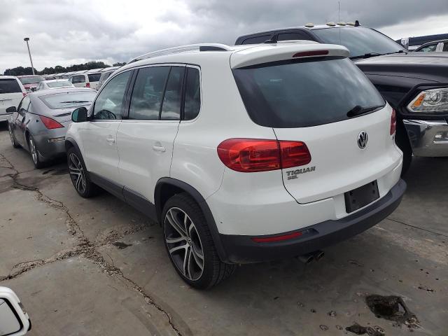 VIN WVGVV7AX9HK010744 2017 Volkswagen Tiguan, Sel no.2