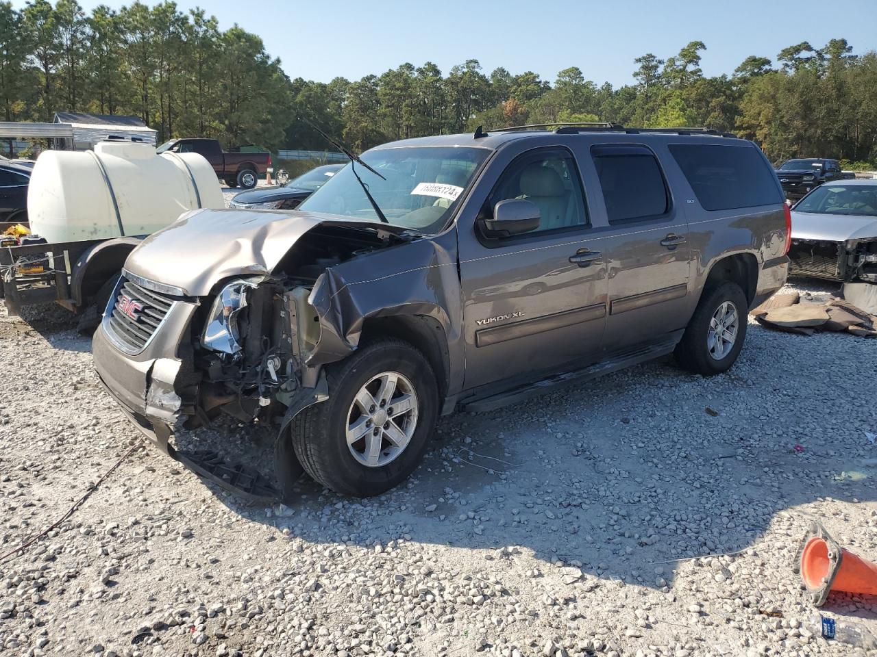 GMC Yukon 2013 XL SLT