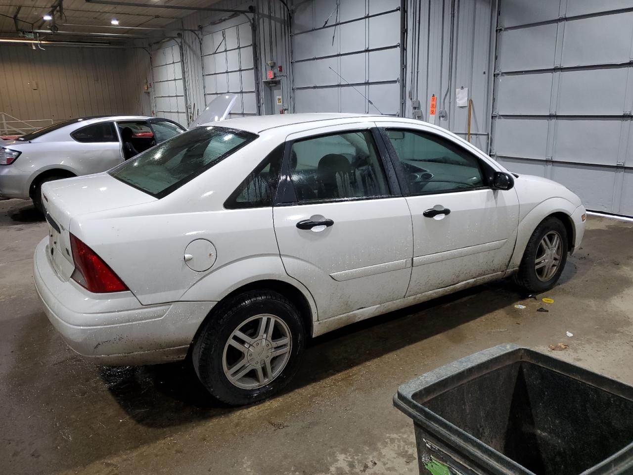 Lot #2952931929 2003 FORD FOCUS SE