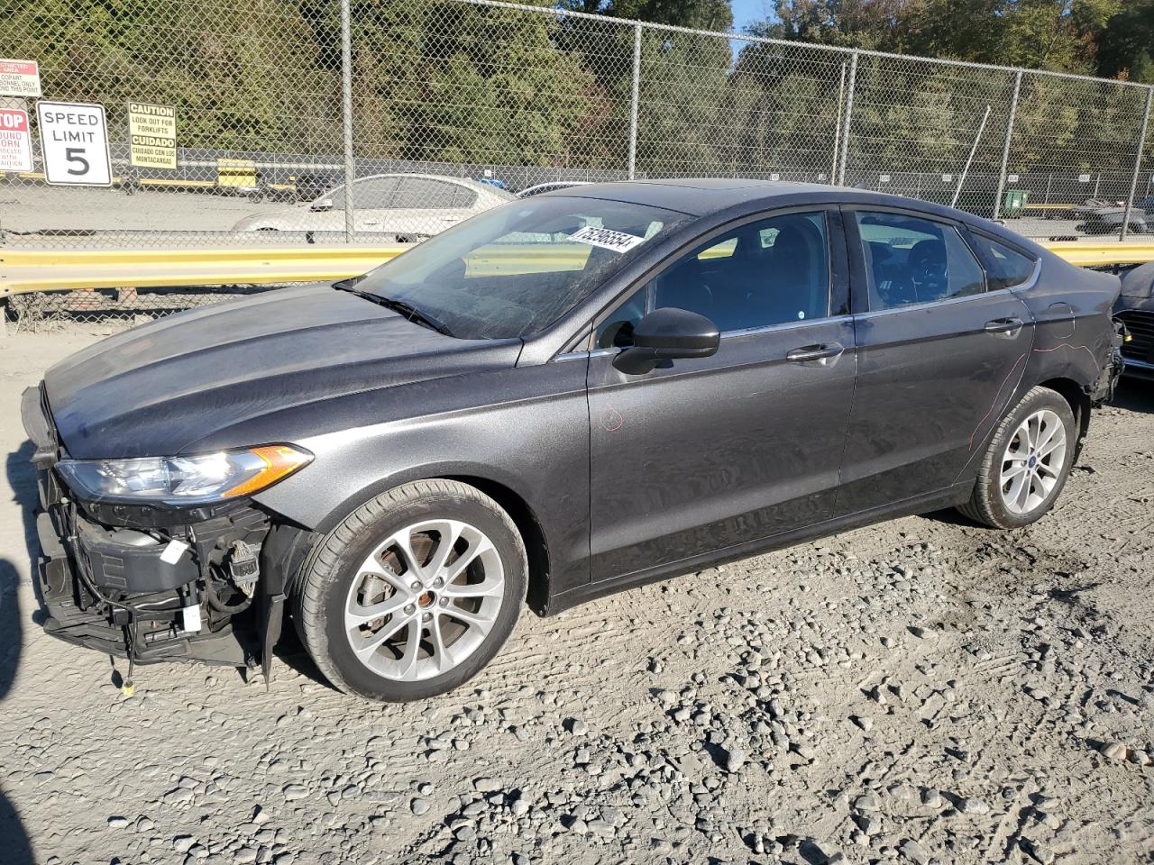 Lot #2969904909 2020 FORD FUSION SE