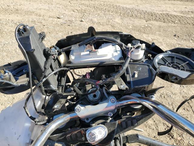 2020 HARLEY-DAVIDSON FLHX - 1HD1KBC1XLB666434