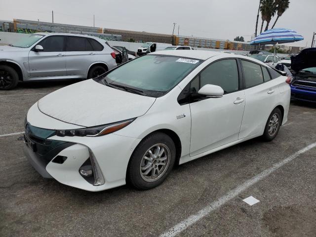 VIN JTDKARFP5H3031737 2017 Toyota Prius no.1