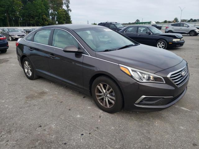 VIN 5NPE24AFXGH353529 2016 Hyundai Sonata, SE no.4