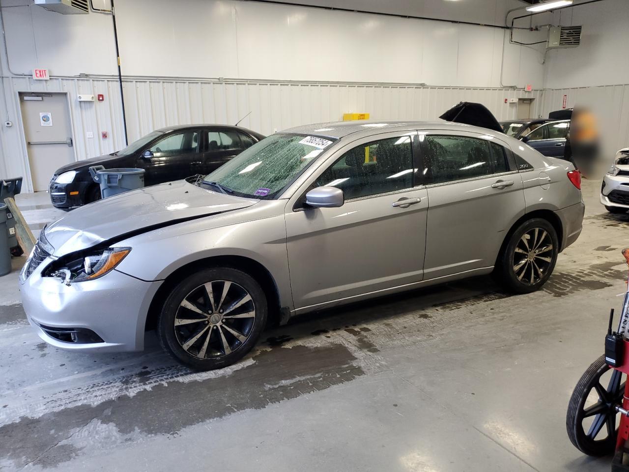 Lot #2919297742 2013 CHRYSLER 200 TOURIN