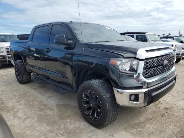 VIN 5TFDW5F12JX737500 2018 Toyota Tundra, Crewmax Sr5 no.4