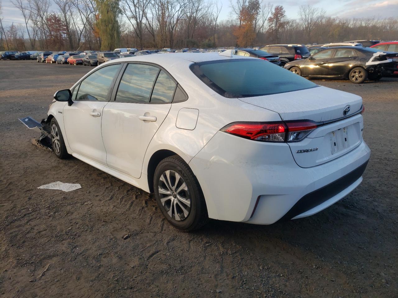 Lot #2961880216 2020 TOYOTA COROLLA LE