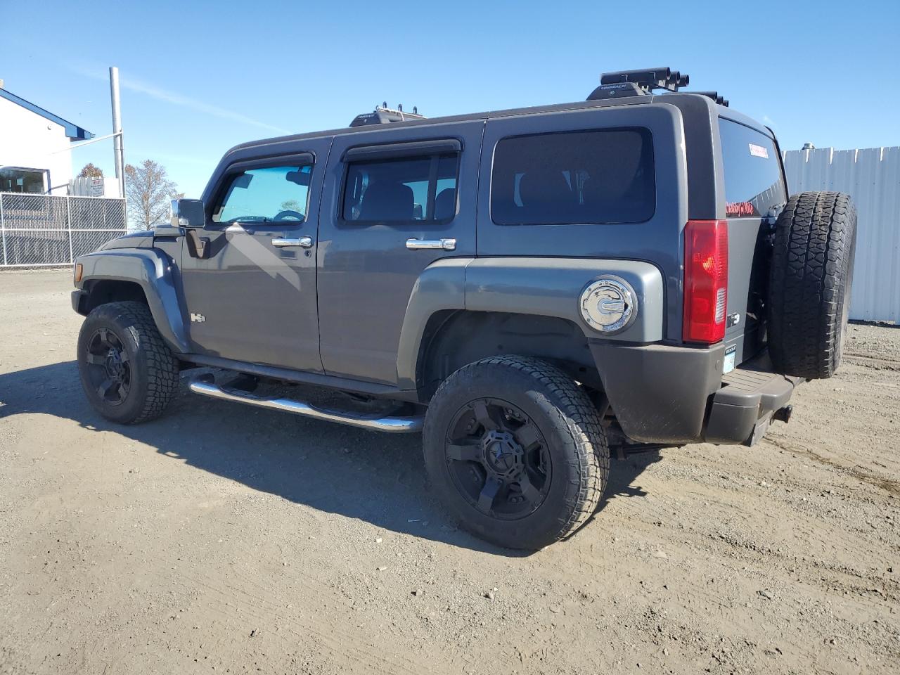 Lot #2928681713 2009 HUMMER H3