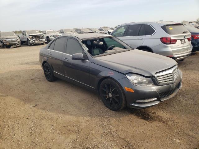 VIN WDDGF8ABXDA837680 2013 Mercedes-Benz C-Class, 3... no.4