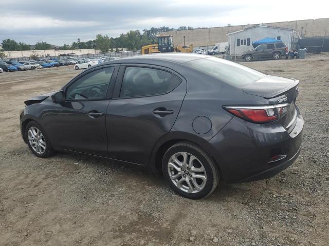 VIN 3MYDLBYV8GY109196 2016 Toyota Yaris no.2