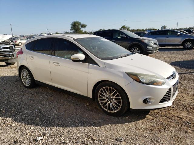 VIN 1FADP3N29DL131429 2013 Ford Focus, Titanium no.4