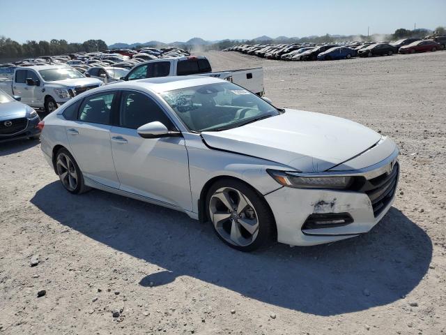 VIN 1HGCV2F96KA003306 2019 Honda Accord, Touring no.4