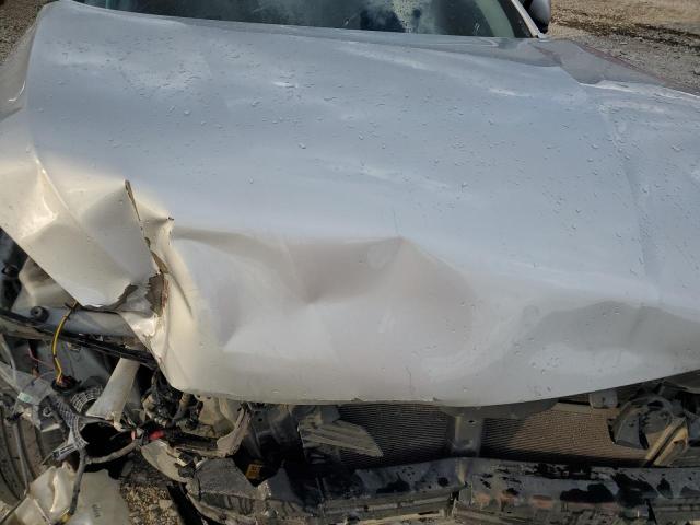 2016 KIA CADENZA LU KNALN4D70G5211108