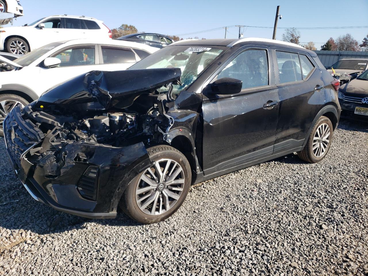 NISSAN KICKS SV