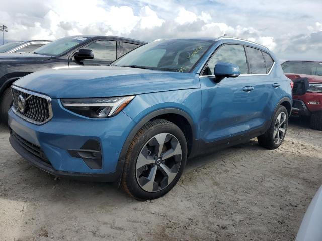 VIN YV4K92HN7P2917040 2023 Volvo XC40, Plus no.1