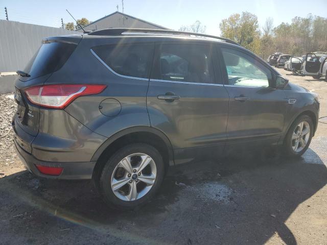 VIN 1FMCU9G99FUB98195 2015 Ford Escape, SE no.3