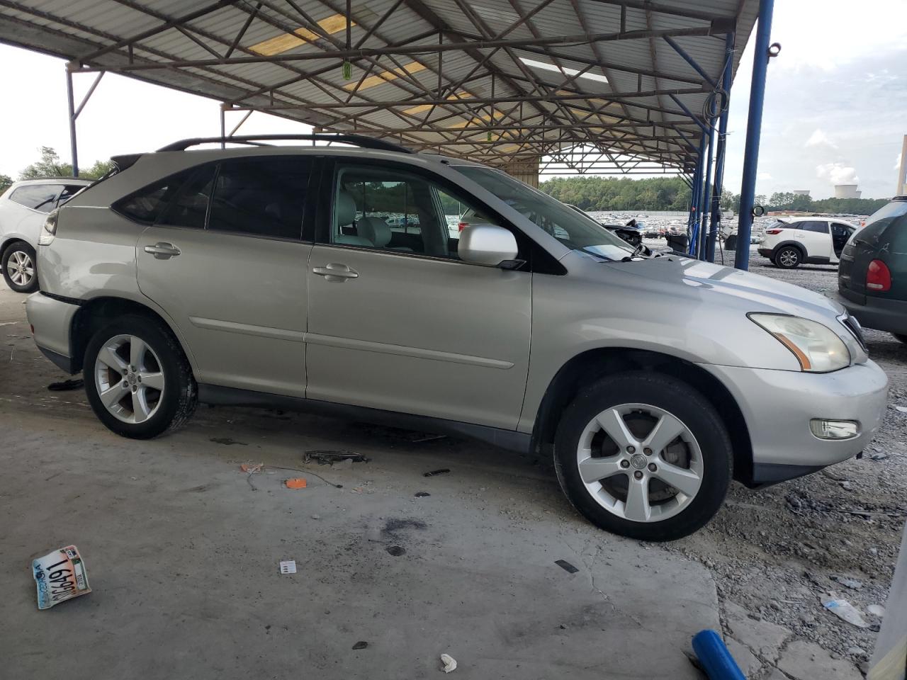 Lot #2923394531 2004 LEXUS RX 330