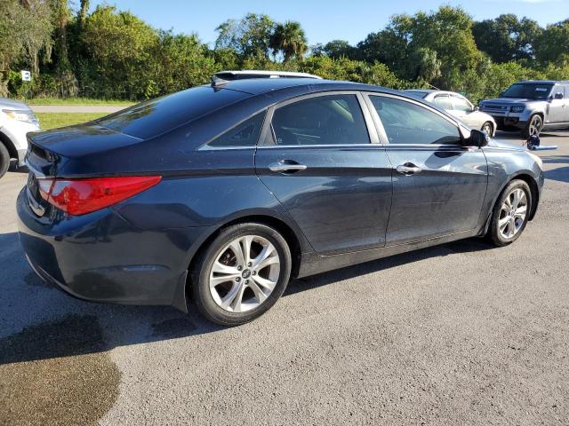 VIN 5NPEC4AC3DH580253 2013 Hyundai Sonata, SE no.3